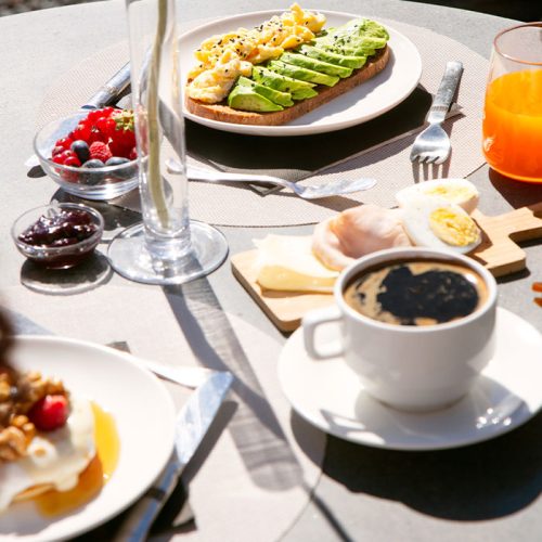 michelangelo_hotel_etna_colazione_al_ristorante_tipico_etna